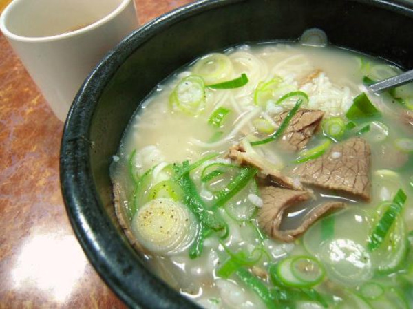 Canh Imun Seolleongtang món ăn nổi tiếng tại Seoul